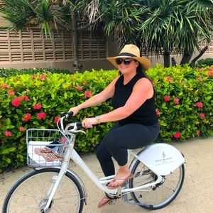 Meet your Posher, Jennifer